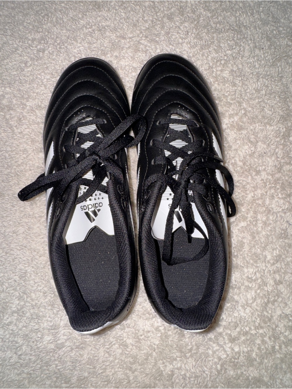 adidas Men’s Black & White Soccer Cleats - Size 7